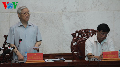 Líder partidista trabaja en Hau Giang